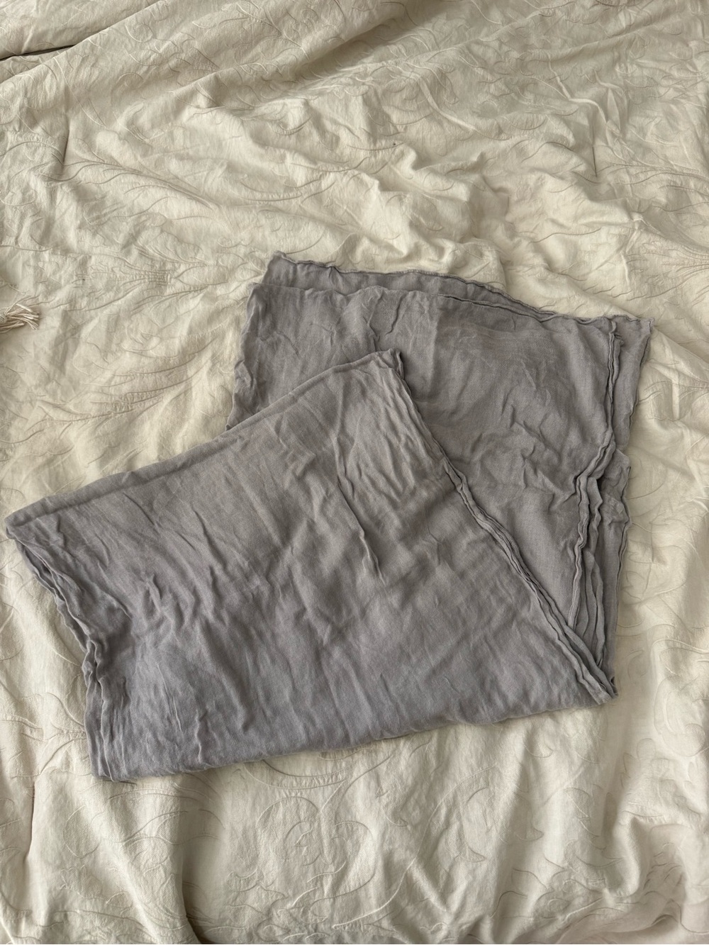 Vela modal Gravity Grey Double size Hijab - Picture 5 of 10